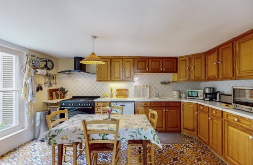 Saint-Jean-Saint-Germain House | Holiday Chateau for Families and Groups