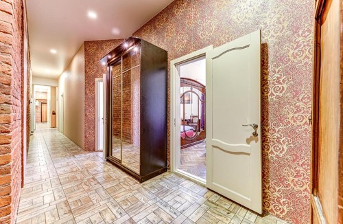 Aptekarskiy Ostrov Apartment | Holiday 4BR Apartment