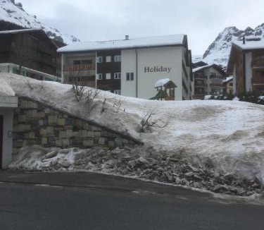 Leukerbad Apartment | Holiday 87