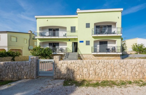 Vir Apartment | Holiday accommodation for 2-3 persons | 70 meters to the beach
