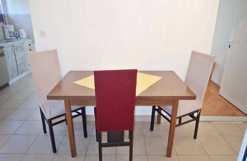 Starigrad Apartment | Holiday apartment mit Klimaanlage und Balkon