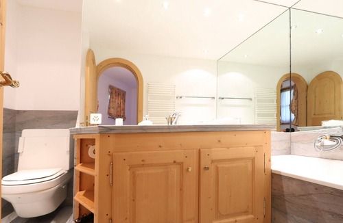 Champfer Apartment | Holiday apartment Champfèr (St. Moritz) for 1 - 6 persons with 3 bedrooms - Holiday apartment