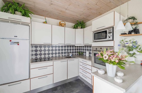 Sandvig Apartment | Holiday apartment with sea view on the cliffs