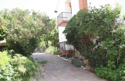 Stari Grad Apartment | Holiday apartment 100 m to the Adriatic