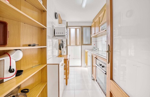 Xeraco Apartment | Holiday Apartment 'Barlovento I' with Sea View, Terrace, Shared Pool & Wi-Fi