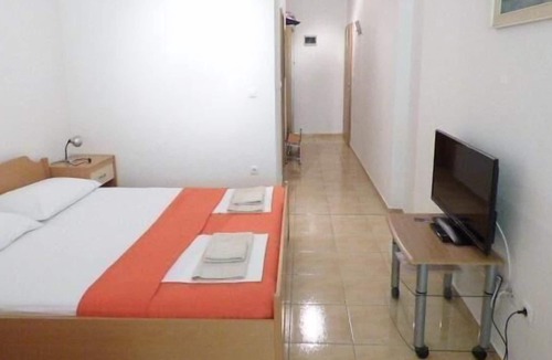 Baska Voda Apartment | Holiday apartment Bast for 1 - 2 persons with 1 bedroom - Row house