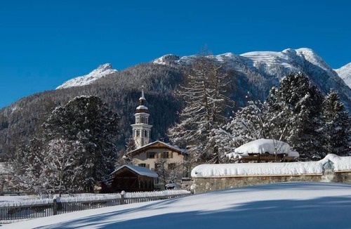 Bever Apartment | Holiday apartment Bever for 4 persons with 2 bedrooms - Historical building