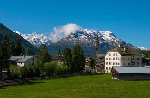 Bever Apartment | Holiday apartment Bever for 2 persons - Historical building