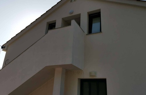 Muline Apartment | Holiday apartment by the sea with a large terrace