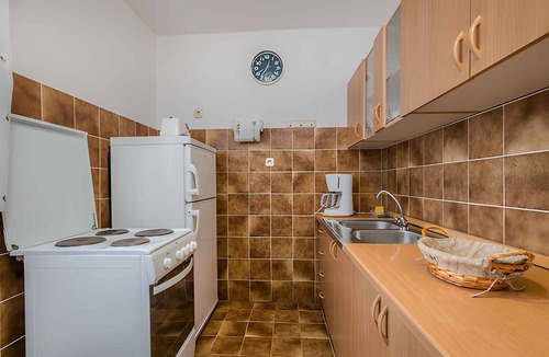 Klimno Apartment | Holiday apartment directly by the sea