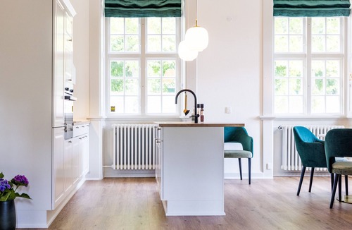 Augustenborg Apartment | Holiday apartment with access to private terrace and huge park