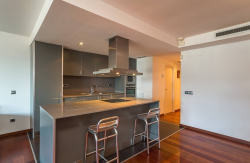 Platja d'Aro Apartment | Holiday Apartment "Nereides" with Sea View, Shared Pool & Wi-Fi