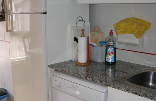 Torredembarra Apartment | Holiday apartment directly on the beach, family-friendly, well-maintained complex with pool