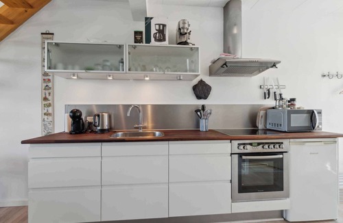Akirkeby Apartment | Holiday apartment for 4 with shared pool
