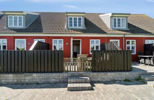 Akirkeby Apartment | Holiday Apartment For 4 With Shared Pool