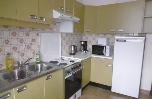 Espalion Apartment | Holiday Apartment "Gîte Le Lot " with Wi-Fi