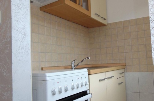 Donje Selo Apartment | Holiday apartment Grohote for 1 - 4 persons with 2 bedrooms - Row house