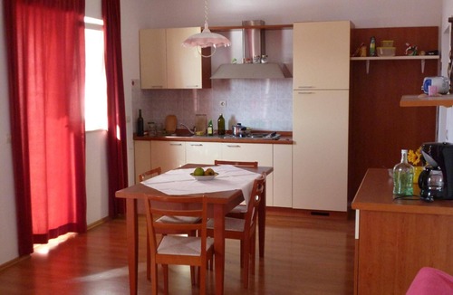 Barbat na Rabu House | Holiday Apartment in Barbat with Spacious Terrace and Beautiful View