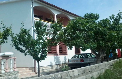 Lopar Apartment | Holiday apartment in a quiet location