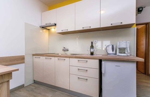 Krk Apartment | Holiday apartment in a quiet location with terrace