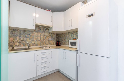 Rincon de Loix Apartment | Holiday Apartment "Las Alturas" with Sea View, Shared Pool & Wi-Fi