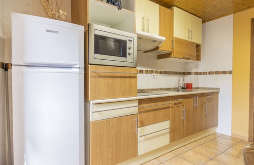 Les Iglesies Apartment | Holiday Apartment "Mossen Batista Freixe" with Mountain View, Private Terrace & Wi-Fi