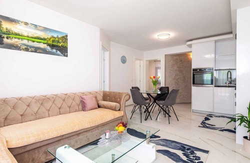 Salatic Apartment | Holiday Apartment MAJETIĆ RESIDENCE