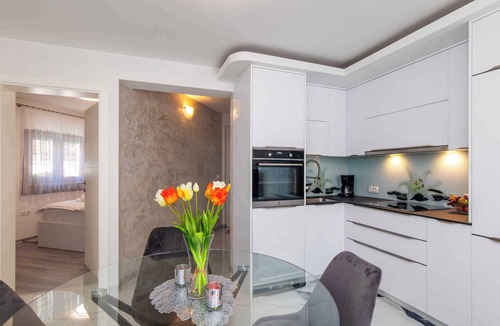 Salatic Apartment | Holiday Apartment MAJETIĆ RESIDENCE