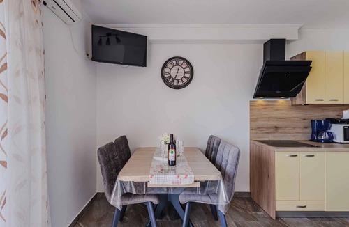 Cizici Apartment | Holiday apartment mit Balkon