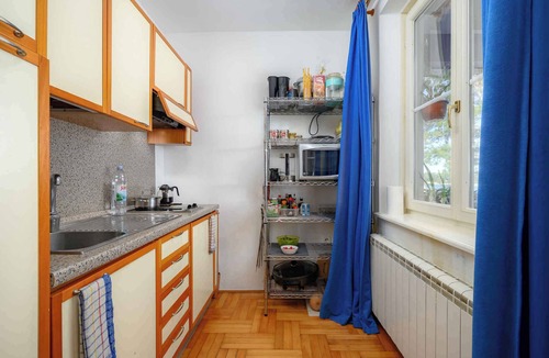 Basanija Apartment | Holiday apartment mit Klimaanlage und Balkon