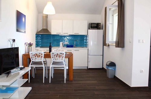 Verunic Apartment | Holiday apartment mit Balkon