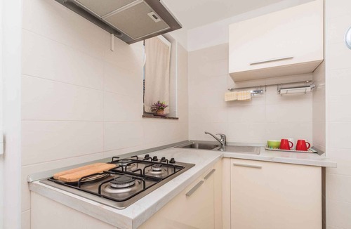 Klimno Apartment | Holiday apartment mit Klimaanlage und Meerblick