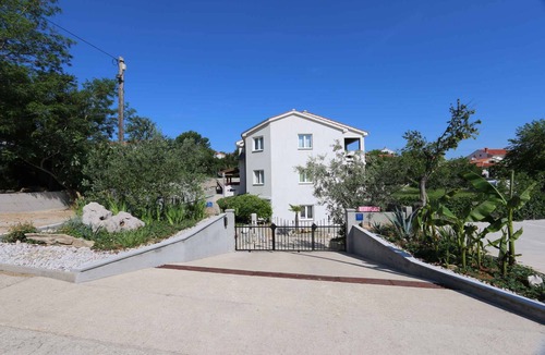 Silo Apartment | Holiday apartment mit Klimaanlage und Grill