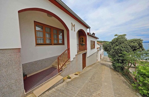 Knez Apartment | Holiday apartment near the coast