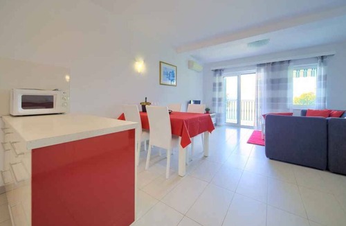 Malinska Apartment | Holiday apartment near the sea
