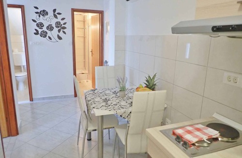 Baric Draga Apartment | Holiday apartment on the coast with sea views