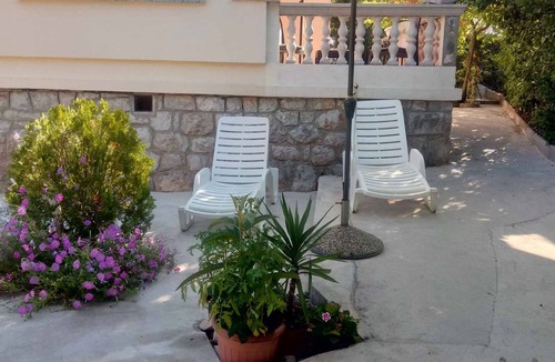 Kraljevica Apartment | Holiday apartment only 10 meters from the beach
