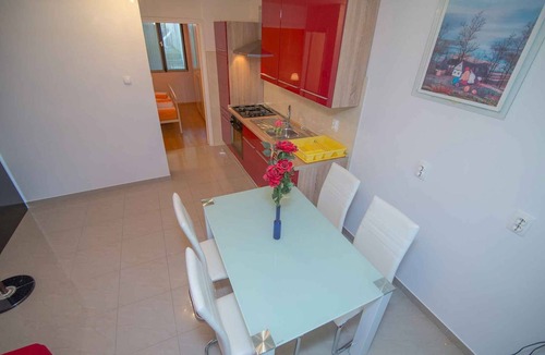 Artatore Apartment | Holiday apartment only 150 m from the sea