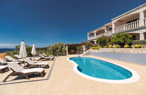 Blato Apartment | Holiday apartment Samo 40 m od Jadrana