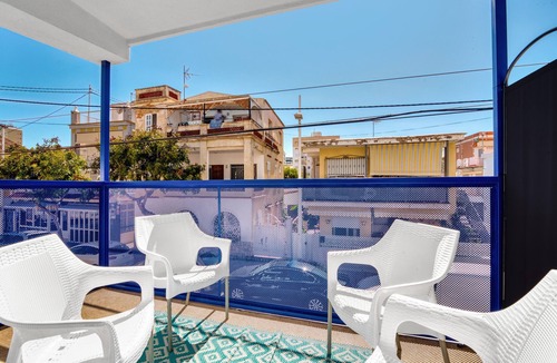 Grao de Gandia Apartment | Holiday Apartment "Soleole5" with Shared Terrace, A/C & Wi-Fi