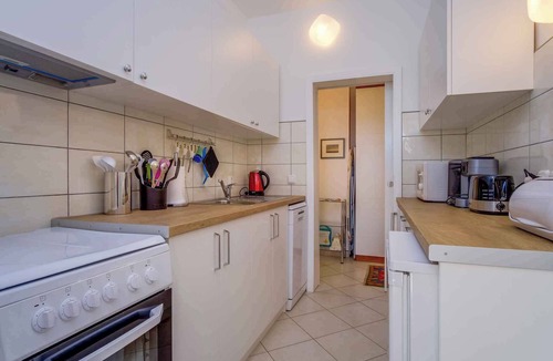 Artatore Apartment | Holiday apartment with air conditioning and terrace