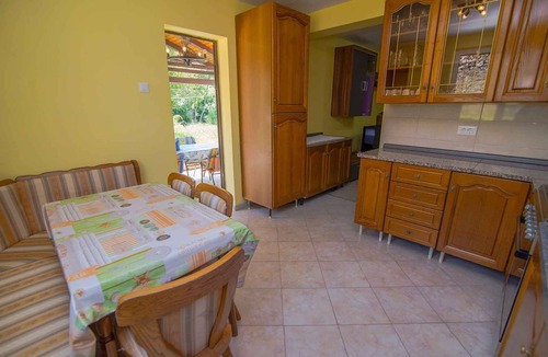 Veli Losinj Apartment | Holiday apartment with large terrace