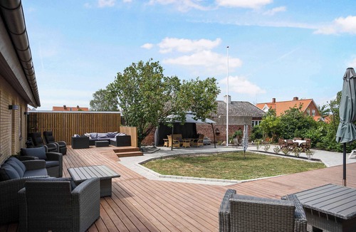 Akirkeby Apartment | Holiday apartment with breakfast included