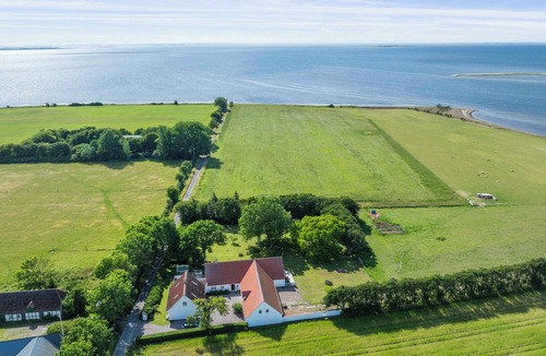 Rudkobing Apartment | Holiday apartment with sea view on Strynø