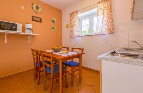 Crikvenica Apartment | Holiday apartment with balcony