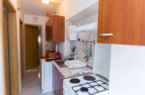 Grebastica Apartment | Holiday apartment with air conditioning and sea view