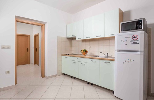 Kraljevica Apartment | Holiday apartment with air conditioning