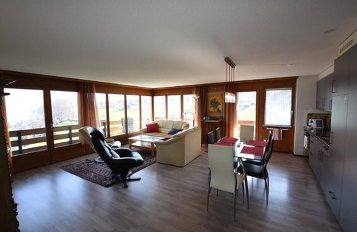 Krattigen Apartment | Holiday apartment with superb views