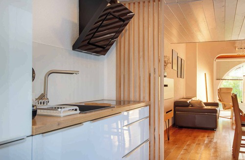 Polje Apartment | Holiday apartment with terrace and air conditioning