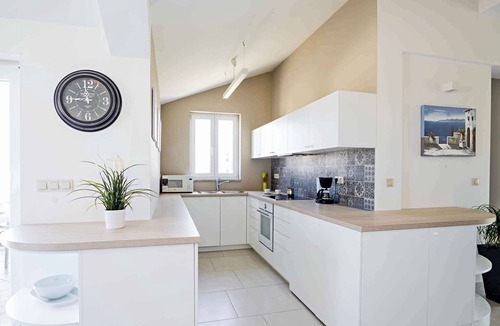 Vantacici Apartment | Holiday apartment with 2 terraces